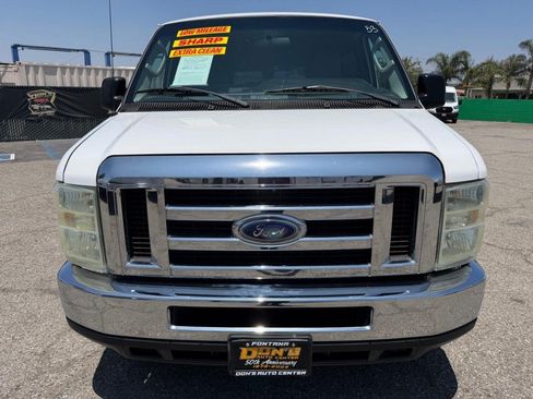 Used 2009 Ford E-350 and Econoline 350 Super Duty Wagon RWD image 13
