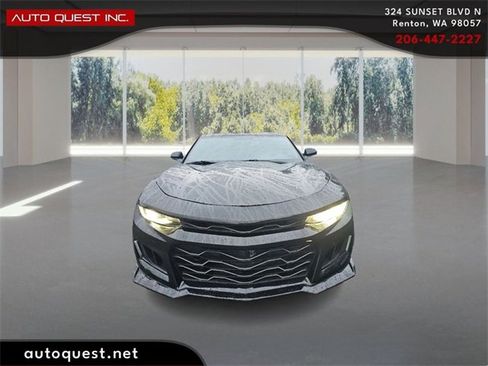 Used 2017 Chevrolet Camaro LT w/ RS Package image 2