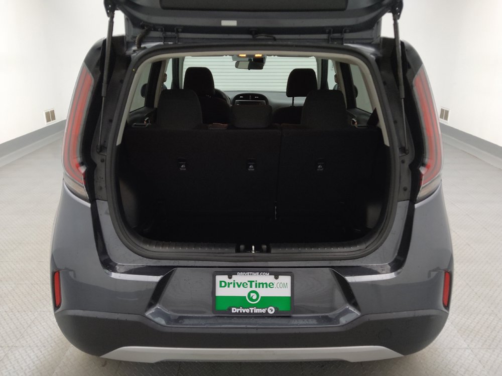 Used 2024 Kia Soul LX w/ Option Group 015 FWD image 29