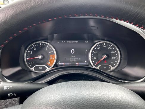 Used 2022 Jeep Renegade Trailhawk w/ Sun/Sound Group AWD/4WD image 21