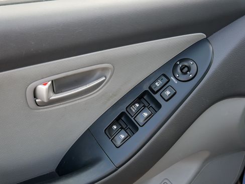 Used 2008 Hyundai Elantra SE FWD image 20