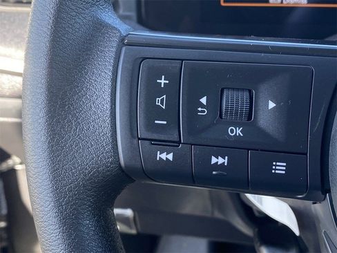 New 2026 Nissan Kicks SV w/ Cold Weather Package FWD image 31