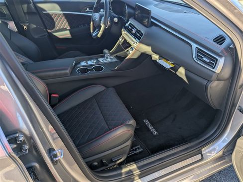 Used 2025 Genesis G70 3.3T Advanced w/ Sport Prestige Package image 12