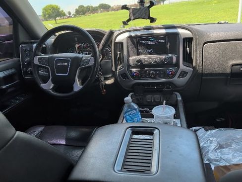 Used 2018 GMC Sierra 1500 SLT w/ Texas SLT Premium Package AWD/4WD image 14