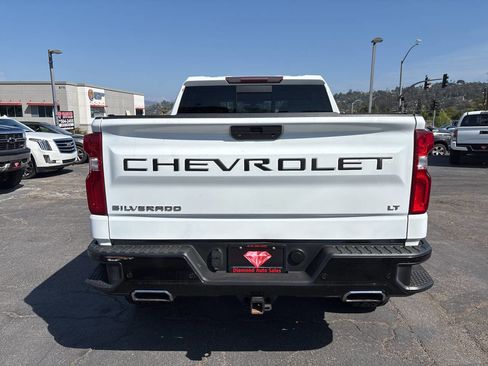 Used 2019 Chevrolet Silverado 1500 LT Trail Boss AWD/4WD image 11
