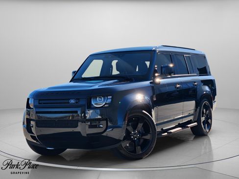 New 2026 Land Rover Defender 130 X-Dynamic SE image 1