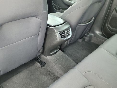 Used 2023 Chevrolet Malibu LT image 25