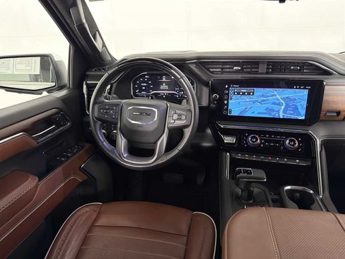 Used 2024 GMC Sierra 1500 Denali Ultimate AWD/4WD image 23