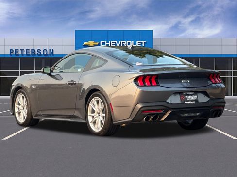 Used 2025 Ford Mustang GT Premium RWD image 6