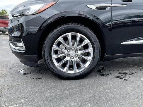 Used 2019 Buick Enclave Premium w/ Trailering Package, 5000 lbs. AWD/4WD image 2