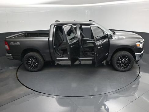 Used 2022 RAM 1500 Big Horn AWD/4WD image 18
