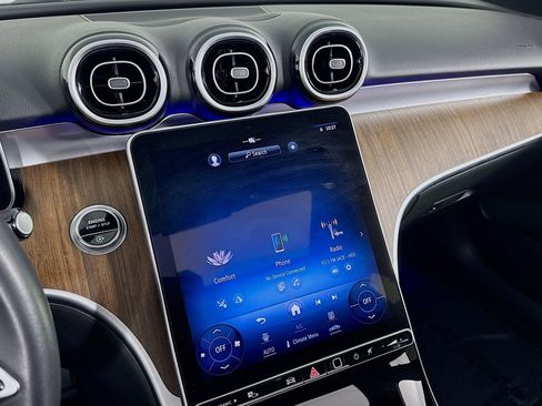 Certified 2024 Mercedes-Benz C 300 Sedan image 19