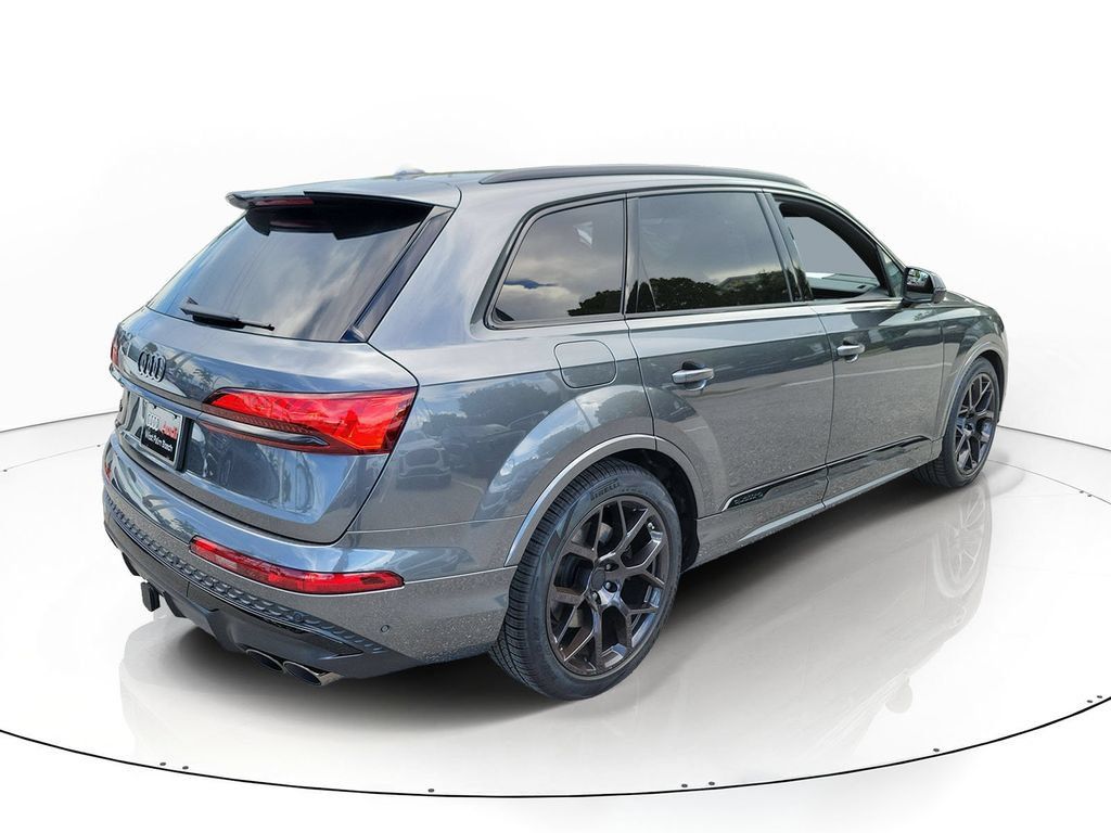 New 2026 Audi SQ7 Premium Plus AWD/4WD image 4