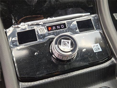 New 2025 Jeep Grand Cherokee Altitude image 31