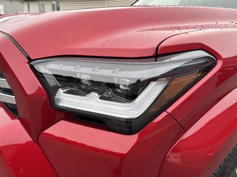 Used 2026 Toyota 4Runner Limited image 10