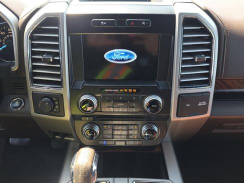 Used 2018 Ford F150 King Ranch w/ Equipment Group 601A Luxury image 7