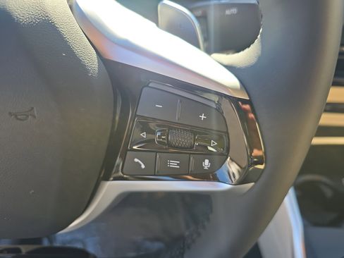 Used 2025 BMW 430i Coupe w/ Premium Package image 26