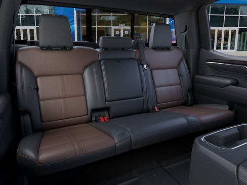 New 2026 Chevrolet Silverado 1500 High Country AWD/4WD image 19