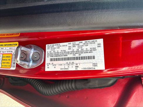 Used 2022 Ford Escape SE FWD image 33