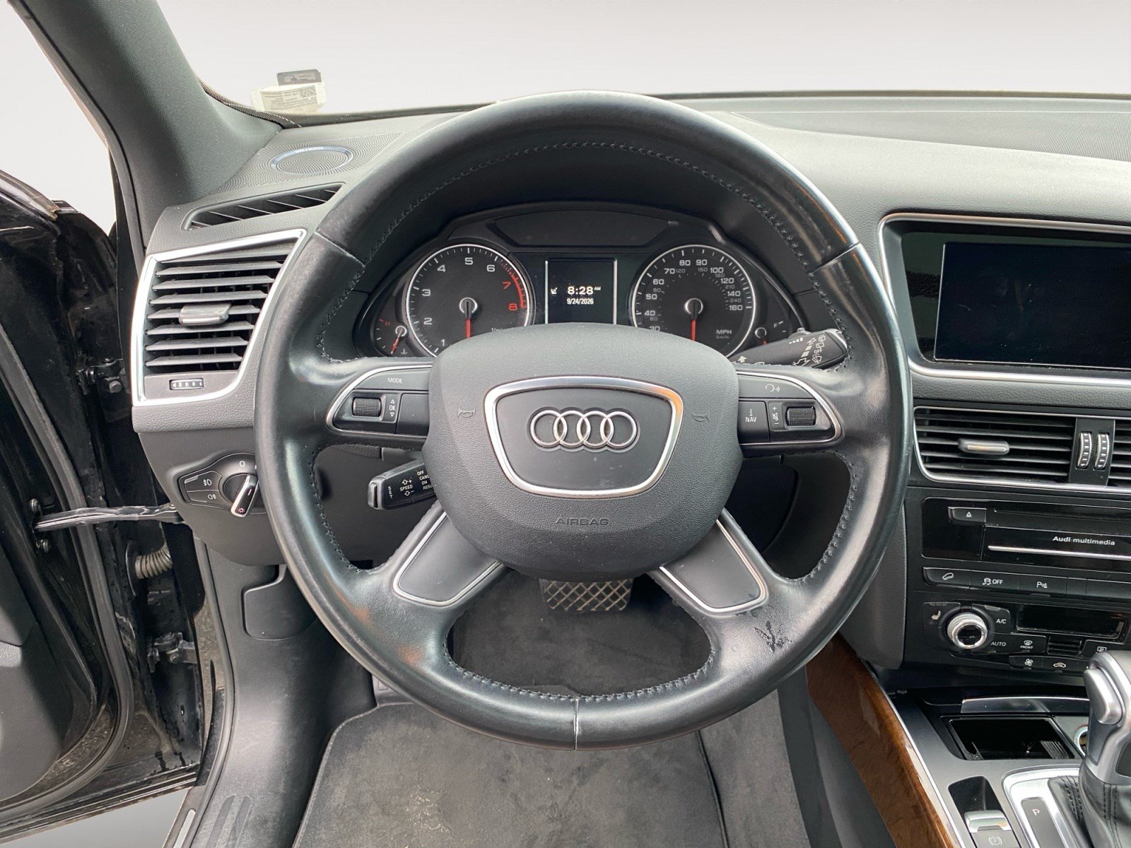Used 2015 Audi Q5 2.0T Premium Plus w/ Technology Package AWD/4WD image 14