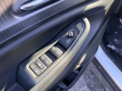 Certified 2025 Jeep Grand Cherokee L Laredo image 13