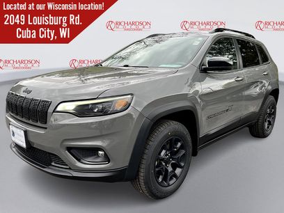 Used 2022 Jeep Cherokee Latitude w/ Sun & Sound Group