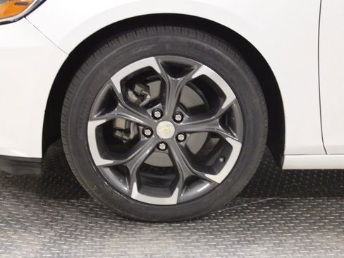 Used 2023 Chevrolet Malibu LT image 15