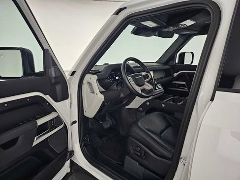 Used 2023 Land Rover Defender 110 S AWD/4WD image 19