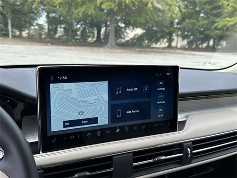 New 2025 Lincoln Corsair Premiere image 16