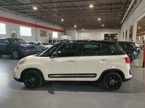 Used 2015 FIAT 500L Trekking FWD image 2