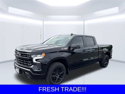 Used 2024 Chevrolet Silverado 1500 RST w/ Convenience Package II AWD/4WD image 3
