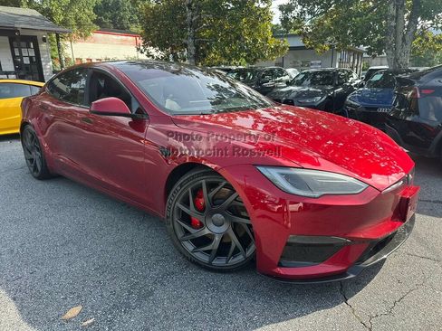 Used 2026 Tesla Model S Plaid AWD/4WD image 2