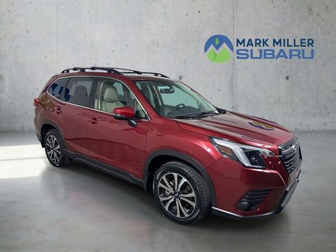 Used 2023 Subaru Forester Limited AWD/4WD image 1