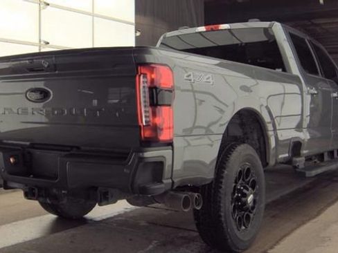 Used 2025 Ford F350 XLT w/ Black Appearance Package image 3