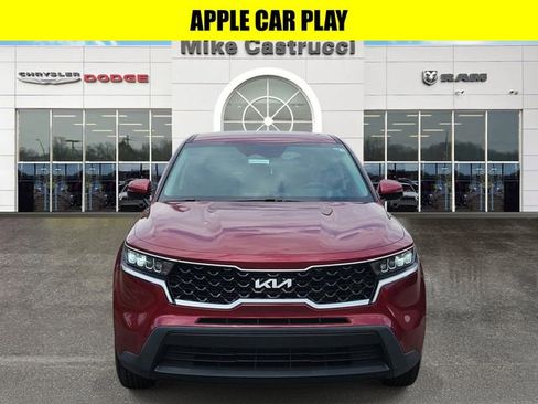 Used 2023 Kia Sorento LX AWD/4WD image 2