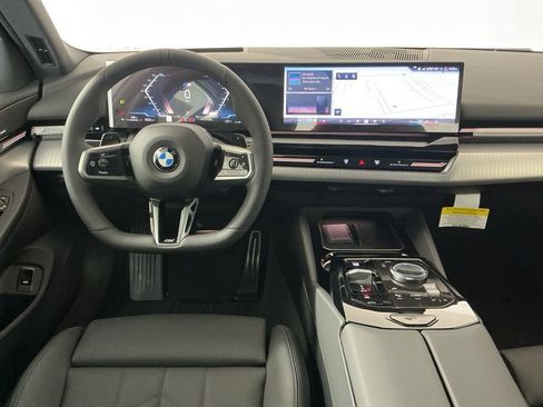 New 2026 BMW 530i w/ M Sport Package RWD image 9