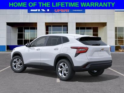 New 2025 Chevrolet Trax LS w/ LS Convenience Package