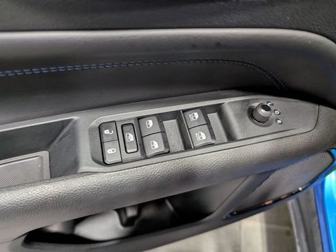 Used 2026 Jeep Compass Limited AWD/4WD image 13