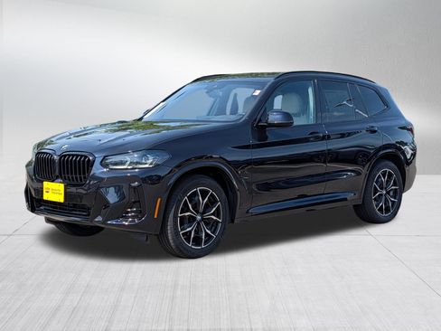 Used 2024 BMW X3 xDrive30i w/ Premium Package AWD/4WD image 3