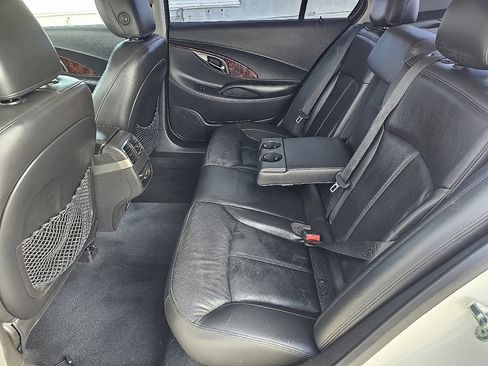 Used 2013 Buick LaCrosse Leather w/ Entertainment Package image 21
