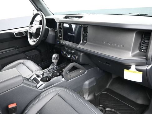 New 2025 Ford Bronco Big Bend w/ Black Diamond Package AWD/4WD image 29