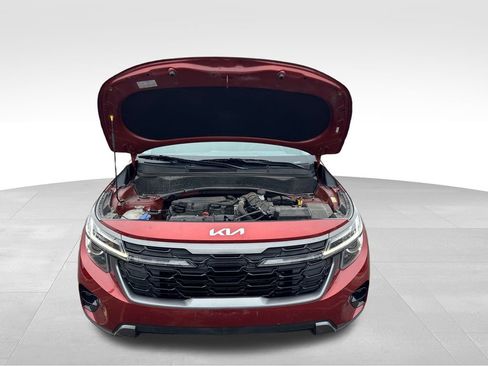 Certified 2024 Kia Seltos X-Line image 22