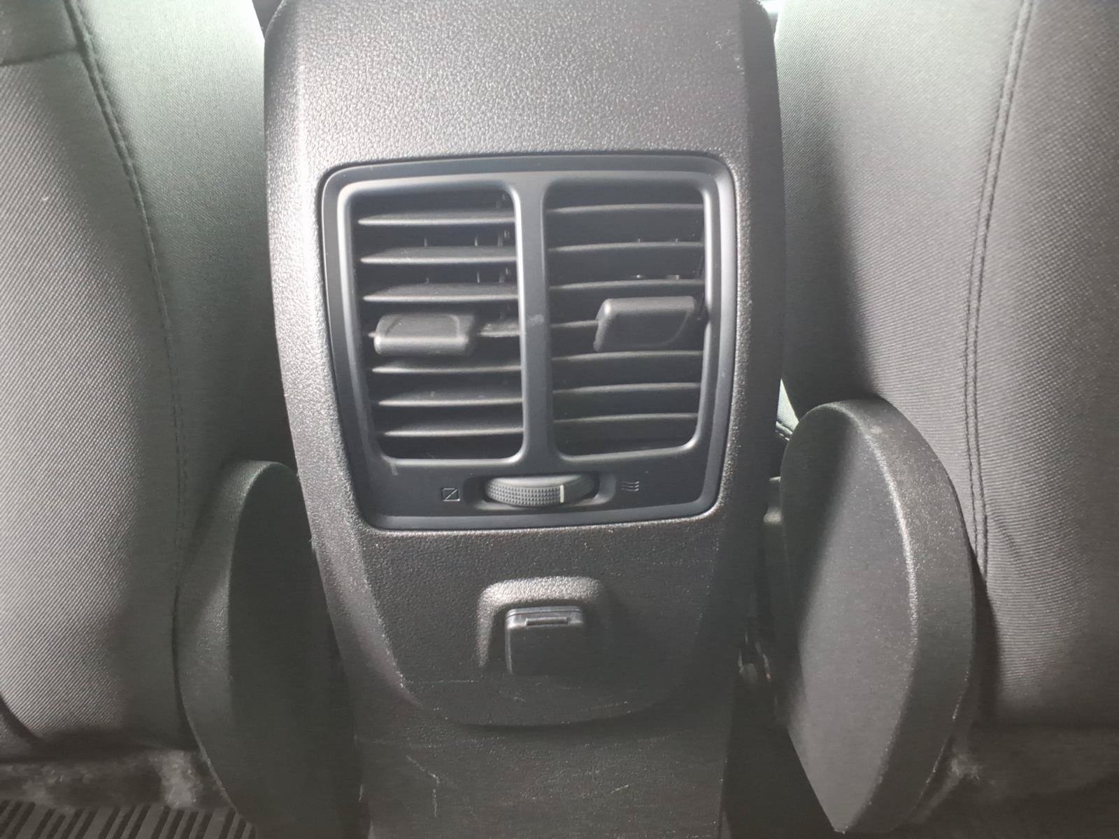 Used 2019 Ford Escape SE AWD/4WD image 16