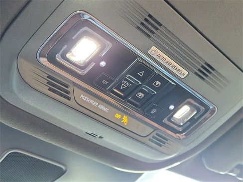 Certified 2022 Lincoln Aviator Black Label w/ Dynamic Handling Package image 26