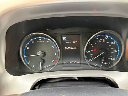 Used 2018 Toyota RAV4 LE w/ All Weather Liner Package AWD/4WD image 36