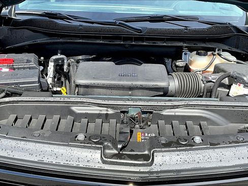 Used 2025 Chevrolet Silverado 1500 LT Trail Boss w/ Convenience Package II AWD/4WD image 22