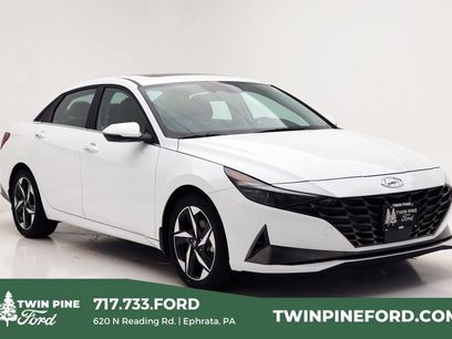 Used 2023 Hyundai Elantra Limited