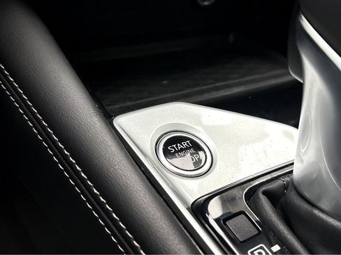 Used 2024 Nissan Altima 2.5 SL image 6