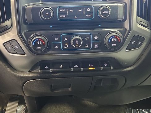 Used 2017 Chevrolet Silverado 1500 LT w/ All Star Edition image 21