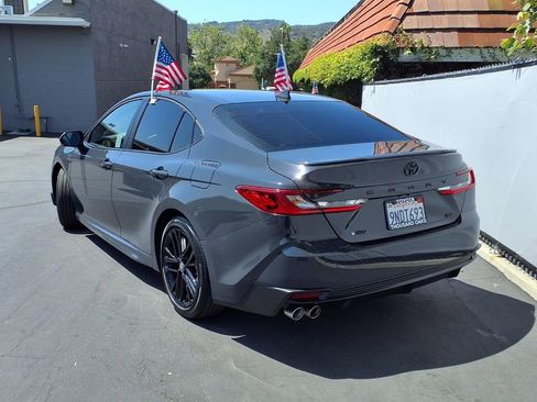 Certified 2025 Toyota Camry SE FWD image 6